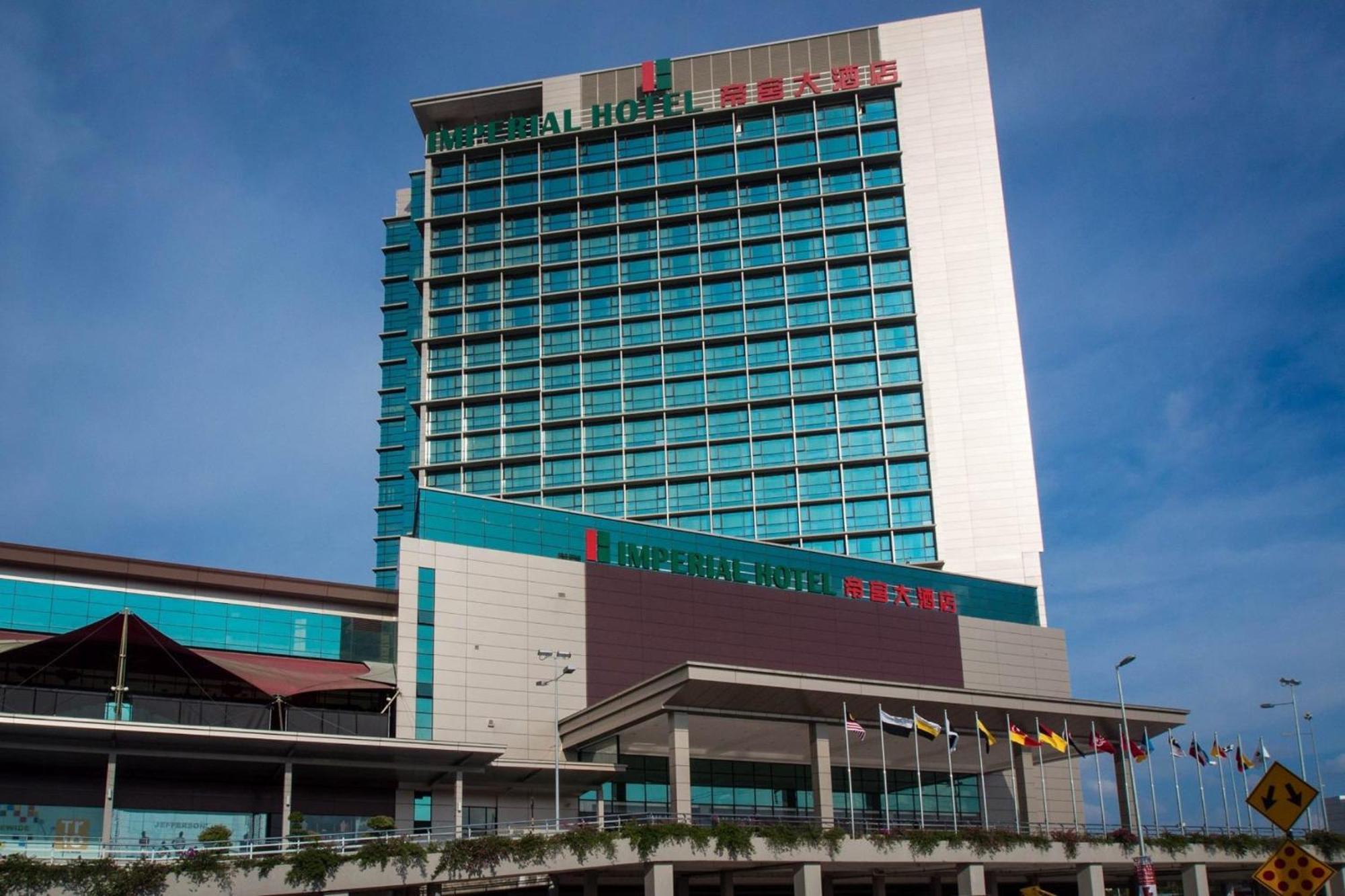 Imperial Hotel Кучінг Екстер'єр фото