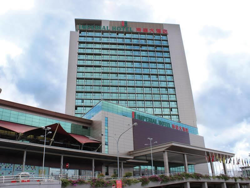 Imperial Hotel Кучінг Екстер'єр фото